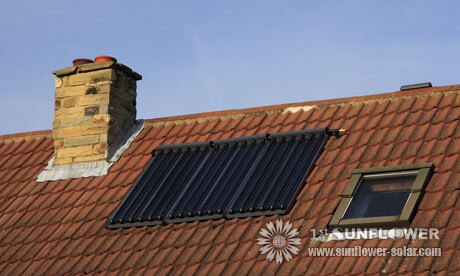 Solar water heaters come to the boil as cash incentive is dangled Les chauffe-eau solaires arrivent à ébullition alors qu'une incitation financière est en jeu